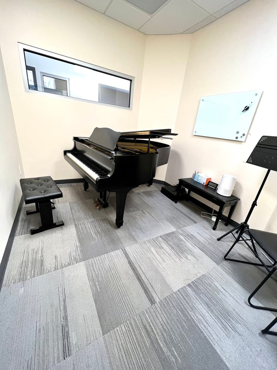 Private lesson room at the Moffett Boulevard campus